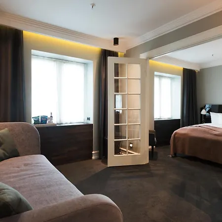 Otel Skt. Annae 4*