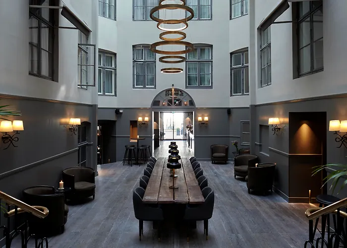 Skt. Annae Hotell 4*