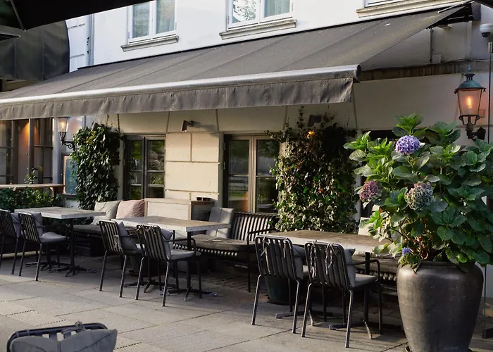 Hotell Skt. Annae 4*